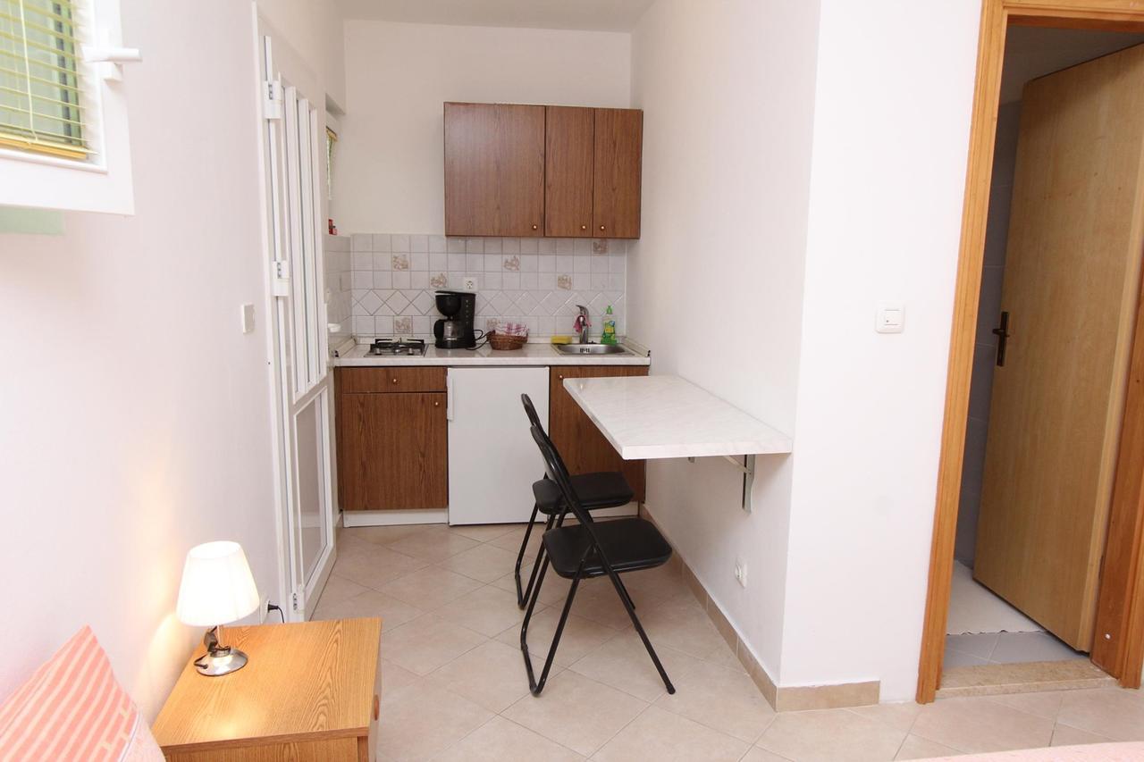 Apartments Tara โรวีน ภายนอก รูปภาพ